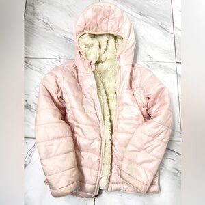 Girls size 6 North Face light pink jacket!